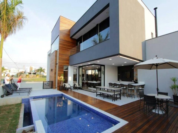 Sobrado com 4 Quartos à Venda, 330 m² em Ibiti Royal Park - Sorocaba