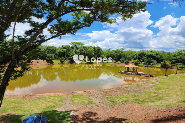 Imagem Imóvel com 2 Quartos à Venda, 26.890 m² em Macuco - Valinhos Imagem Imóvel com 2 Quartos à Venda, 26.890 m² em Macuco - Valinhos