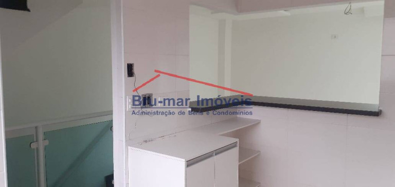 Imagem Casa com 2 Quartos à Venda, 115 m² em Embaré - Santos Imagem Casa com 2 Quartos à Venda, 115 m² em Embaré - Santos