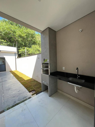 Imagem Casa com 3 Quartos à Venda, 99 m²