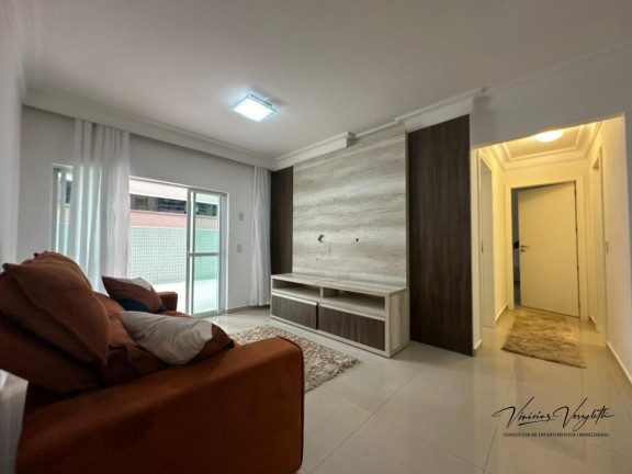 Imagem Apartamento com 2 Quartos à Venda, 130 m² em Centro - Balneário Camboriú