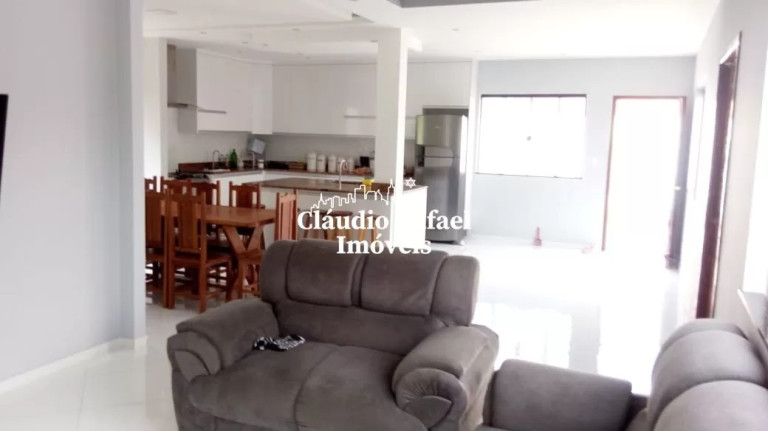 Imagem Casa com 2 Quartos à Venda, 180 m² em São José - Armação Dos Búzios Imagem Casa com 2 Quartos à Venda, 180 m² em São José - Armação Dos Búzios
