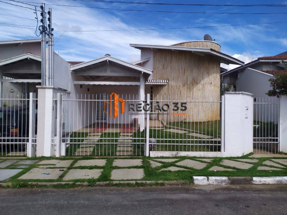 Casa com 3 Quartos à Venda, 250 m² em Jardim Das Azaléias - Poços De Caldas