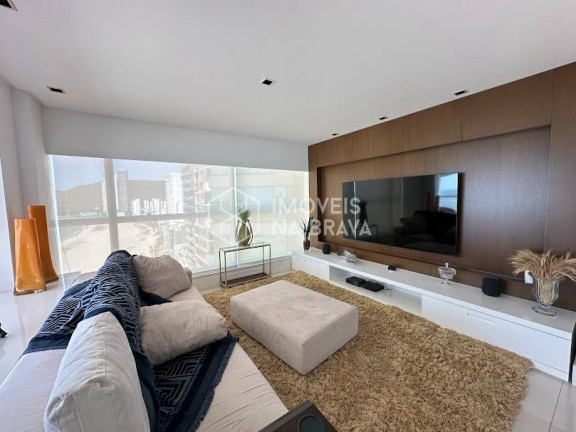 Apartamento com 4 Quartos para Temporada, 135 m² em Centro - Balneário Camboriú