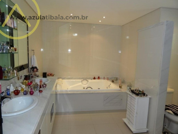Imagem Casa com 4 Quartos à Venda, 650 m² em Parque Petrópolis - Mairiporã Imagem Casa com 4 Quartos à Venda, 650 m² em Parque Petrópolis - Mairiporã