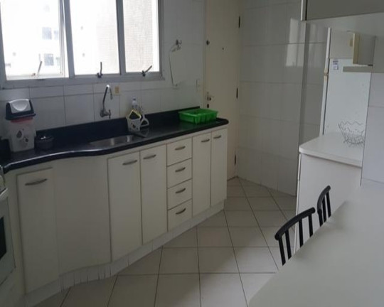 Imagem Apartamento com 3 Quartos à Venda, 146 m² em Pitangueiras - Guarujá Imagem Apartamento com 3 Quartos à Venda, 146 m² em Pitangueiras - Guarujá