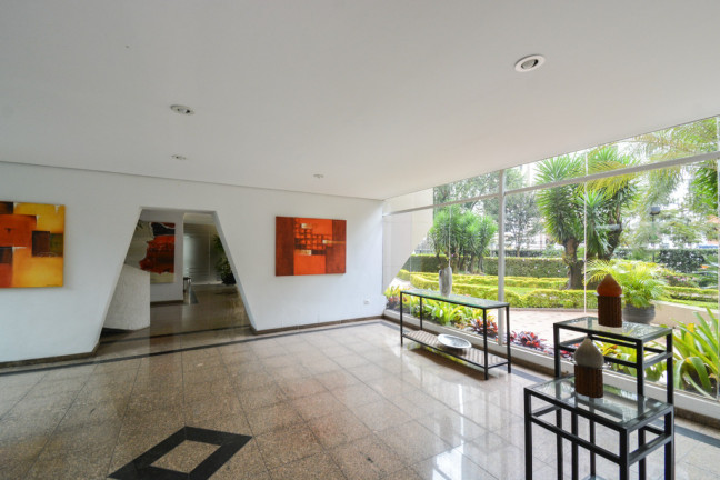 Imagem Imóvel com 4 Quartos à Venda, 143 m² em Moema - São Paulo Imagem Imóvel com 4 Quartos à Venda, 143 m² em Moema - São Paulo