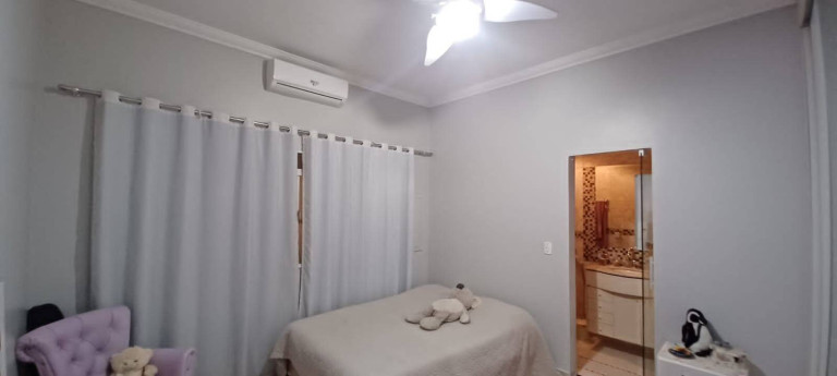 Imagem Casa com 4 Quartos à Venda, 1.800 m² em Centro - Cedral Imagem Casa com 4 Quartos à Venda, 1.800 m² em Centro - Cedral