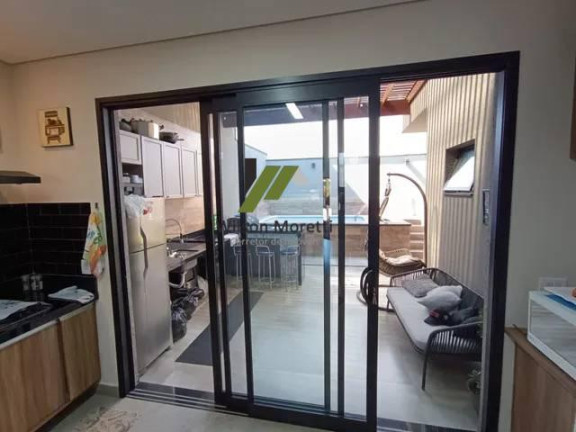 Imagem Casa de Condomínio com 3 Quartos à Venda, 140 m²