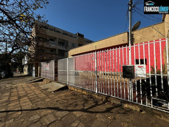 Imagem Imóvel com 3 Quartos à Venda, 432 m² em Setor Aeroporto - Goiânia Imagem Imóvel com 3 Quartos à Venda, 432 m² em Setor Aeroporto - Goiânia