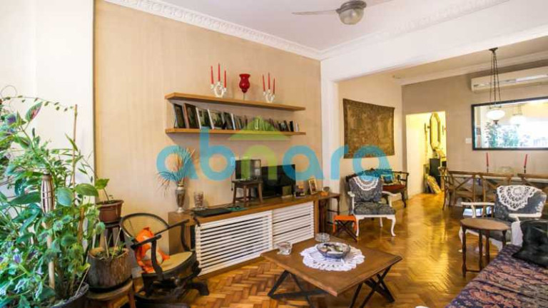 Imagem Apartamento com 3 Quartos à Venda, 130 m² em Copacabana - Rio De Janeiro Imagem Apartamento com 3 Quartos à Venda, 130 m² em Copacabana - Rio De Janeiro