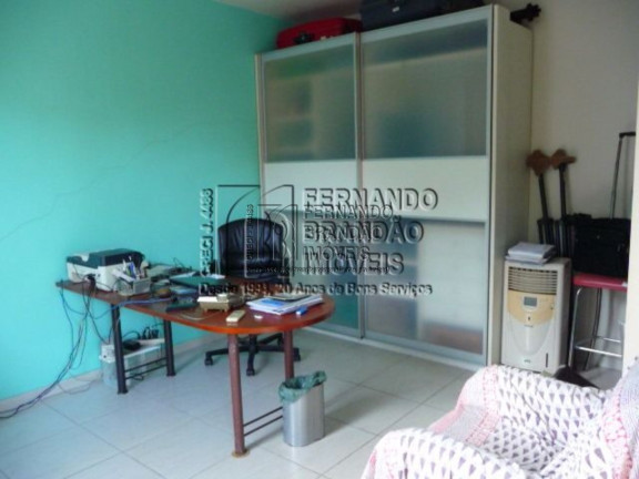 Imagem Casa com 5 Quartos à Venda, 300 m² em Itanhangá - Rio De Janeiro Imagem Casa com 5 Quartos à Venda, 300 m² em Itanhangá - Rio De Janeiro