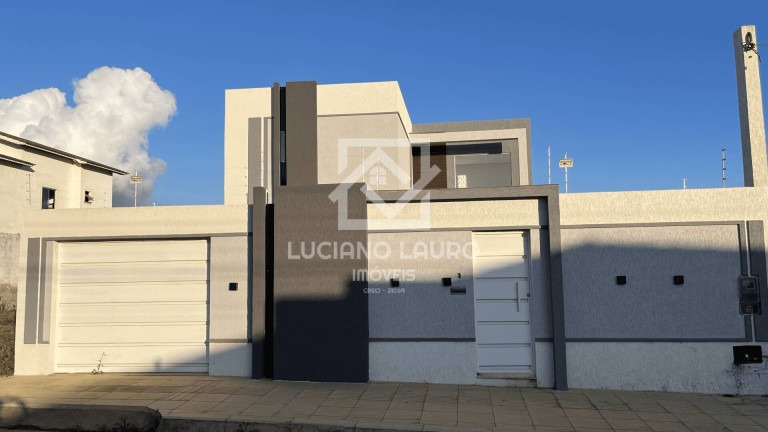 Imagem Casa com 4 Quartos à Venda, 360 m² em Candeias - Vitória Da Conquista Imagem Casa com 4 Quartos à Venda, 360 m² em Candeias - Vitória Da Conquista