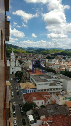 Imagem Apartamento com 4 Quartos à Venda, 130 m² em Centro - Itajubá