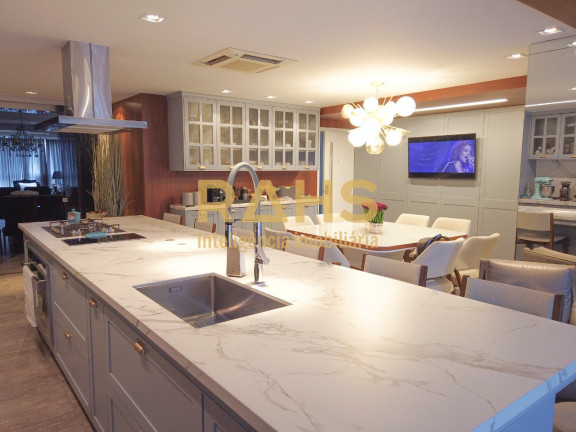 Imagem Apartamento com 3 Quartos à Venda, 250 m² em Atiradores - Joinville