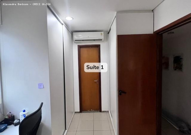 Imagem Apartamento com 4 Quartos à Venda, 137 m² em Casa Forte - Recife Imagem Apartamento com 4 Quartos à Venda, 137 m² em Casa Forte - Recife