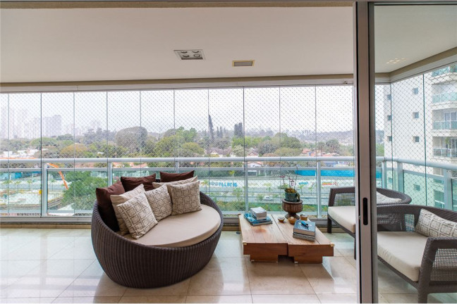 Imagem Imóvel com 4 Quartos à Venda,  em Campo Belo - São Paulo