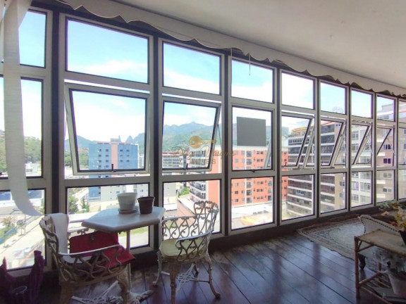 Imagem Apartamento com 3 Quartos à Venda, 187 m² em Várzea - Teresópolis Imagem Apartamento com 3 Quartos à Venda, 187 m² em Várzea - Teresópolis