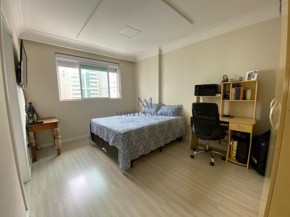 Imagem Apartamento com 3 Quartos à Venda, 135 m² em Meia Praia - Itapema