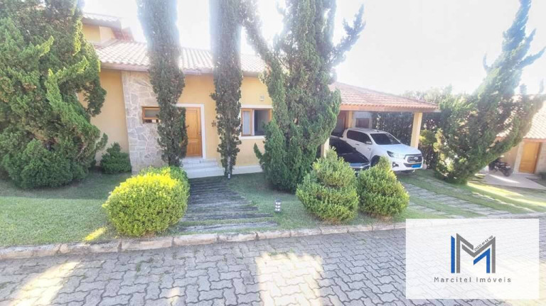 Casa de Condomínio com 3 Quartos à Venda, 453 m² em Jardim Ana Estela - Carapicuíba