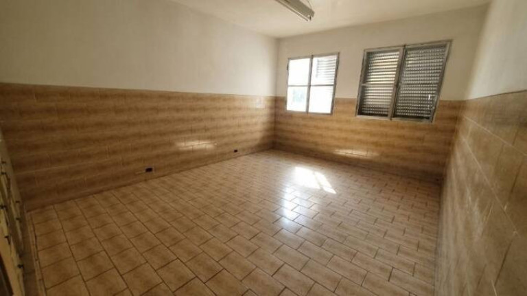 Imagem Sobrado com 2 Quartos à Venda, 813 m² em Centro - Taubaté