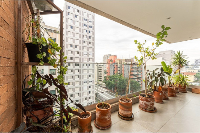 Imagem Imóvel com 2 Quartos à Venda, 118 m² em Cerqueira César - São Paulo Imagem Imóvel com 2 Quartos à Venda, 118 m² em Cerqueira César - São Paulo