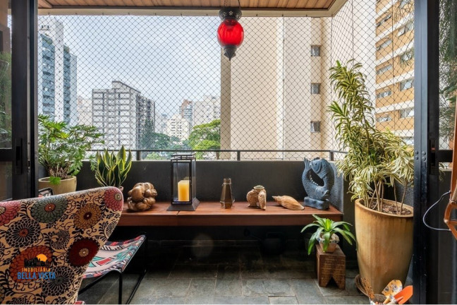 Imagem Apartamento com 4 Quartos à Venda, em Moema - São Paulo Imagem Apartamento com 4 Quartos à Venda, em Moema - São Paulo