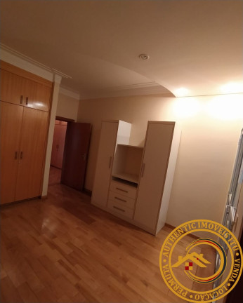 Imagem Casa com 5 Quartos à Venda, 600 m² em Jardim Theodora - Itu Imagem Casa com 5 Quartos à Venda, 600 m² em Jardim Theodora - Itu