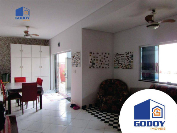 Imagem Casa com 4 Quartos à Venda, 300 m² em Jardim Das Américas - Cuiabá Imagem Casa com 4 Quartos à Venda, 300 m² em Jardim Das Américas - Cuiabá