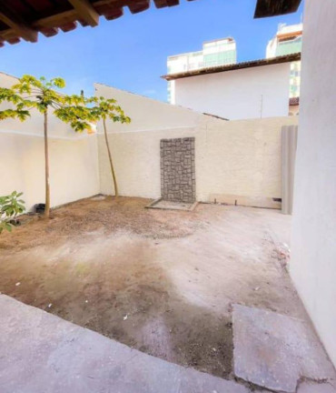 Imagem Casa com 5 Quartos à Venda, 360 m² em Aeroporto Imagem Casa com 5 Quartos à Venda, 360 m² em Aeroporto