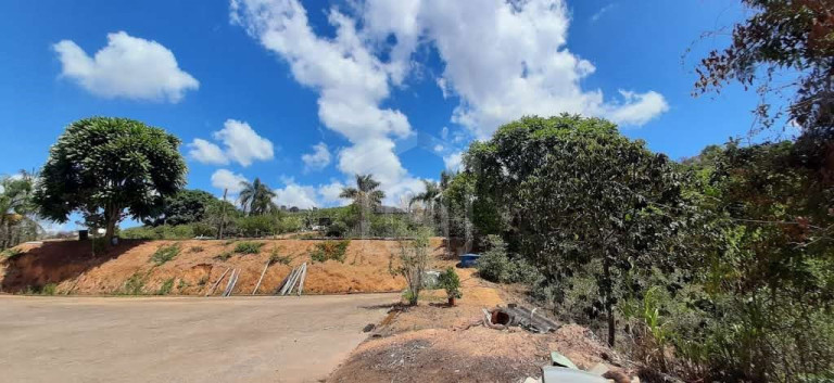 Imagem Imóvel com 4 Quartos à Venda, 4 m² em Cruzeiro Da Serra - Caldas Imagem Imóvel com 4 Quartos à Venda, 4 m² em Cruzeiro Da Serra - Caldas