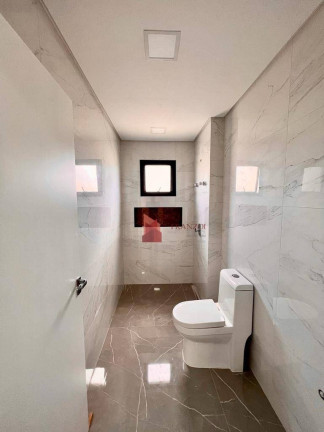 Imagem Sobrado com 4 Quartos à Venda, 265 m² em Santa Regina - Camboriú Imagem Sobrado com 4 Quartos à Venda, 265 m² em Santa Regina - Camboriú