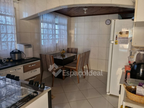 Imagem Casa com 4 Quartos à Venda, 130 m² em Núcleo Doutor João Ferreira Silveira - Agudos Imagem Casa com 4 Quartos à Venda, 130 m² em Núcleo Doutor João Ferreira Silveira - Agudos