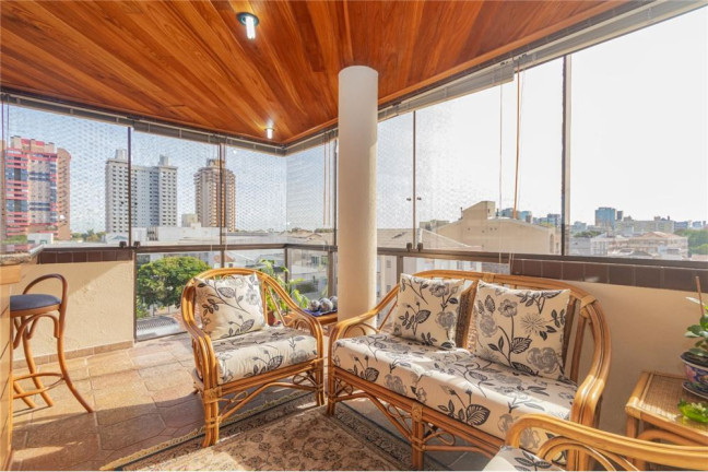Imagem Apartamento com 3 Quartos à Venda, 157 m² em Menino Deus - Porto Alegre Imagem Apartamento com 3 Quartos à Venda, 157 m² em Menino Deus - Porto Alegre