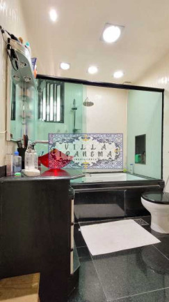 Imagem Apartamento com 3 Quartos à Venda, 100 m² em Leme - Rio De Janeiro Imagem Apartamento com 3 Quartos à Venda, 100 m² em Leme - Rio De Janeiro