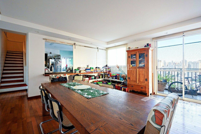 Imagem Apartamento com 3 Quartos à Venda, 260 m² em água Branca - São Paulo