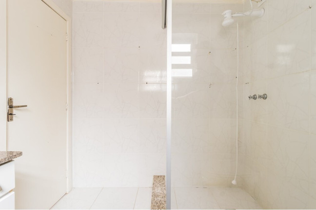 Imagem Imóvel com 2 Quartos à Venda, 62 m² em Jardim Botânico - Porto Alegre Imagem Imóvel com 2 Quartos à Venda, 62 m² em Jardim Botânico - Porto Alegre