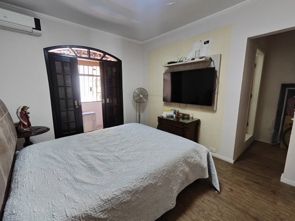 Imagem Casa com 3 Quartos à Venda, 380 m² em Vila Assunção - Santo André