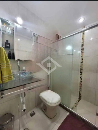 Imagem Apartamento com 3 Quartos à Venda, em Copacabana - Rio De Janeiro Imagem Apartamento com 3 Quartos à Venda, em Copacabana - Rio De Janeiro