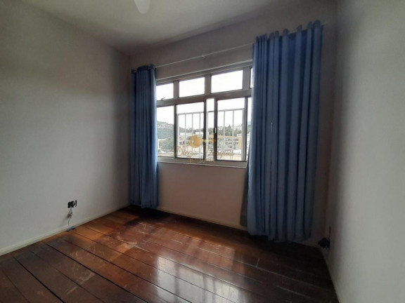 Imagem Apartamento com 4 Quartos para Alugar, 192 m² em Várzea - Teresópolis