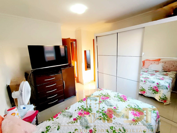 Imagem Imóvel com 3 Quartos à Venda, 90 m² em Heliópolis - Belo Horizonte Imagem Imóvel com 3 Quartos à Venda, 90 m² em Heliópolis - Belo Horizonte