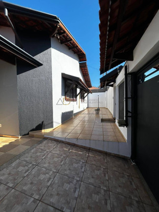 Imagem Casa com 2 Quartos à Venda, 362 m² em Jardim Paraíso - Botucatu Imagem Casa com 2 Quartos à Venda, 362 m² em Jardim Paraíso - Botucatu