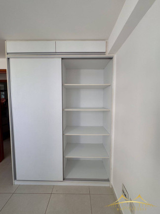 Imagem Apartamento com 3 Quartos para Alugar, 92 m² em Ponta Negra - Natal