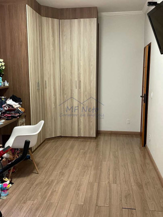 Imóvel Comercial à Venda, 742 m² em Jardim Roma - Pirassununga