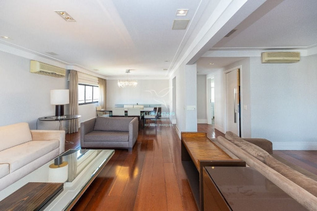 Imagem Apartamento com 3 Quartos à Venda, 230 m² em Moema - São Paulo