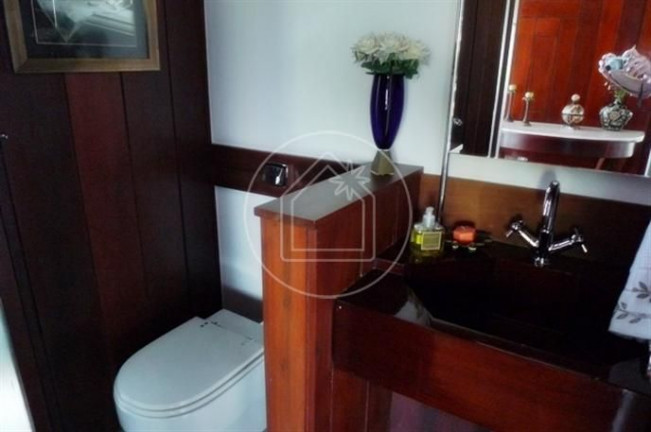 Imagem Casa com 4 Quartos à Venda, 808 m² em Itanhangá - Rio De Janeiro Imagem Casa com 4 Quartos à Venda, 808 m² em Itanhangá - Rio De Janeiro