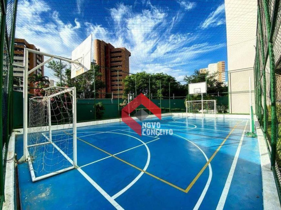 Apartamento com 3 Quartos à Venda, 220 m² em Guararapes - Fortaleza