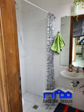 Imagem Casa com 3 Quartos à Venda, 170 m² em Marapé - Santos