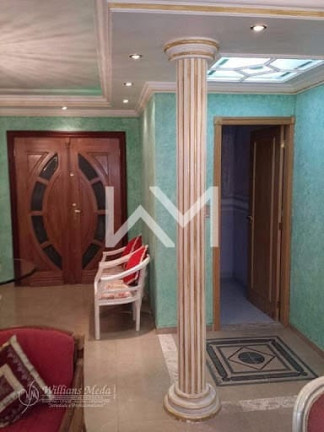 Imagem Casa com 3 Quartos à Venda, 390 m² em Vila Rosalia - Guarulhos Imagem Casa com 3 Quartos à Venda, 390 m² em Vila Rosalia - Guarulhos