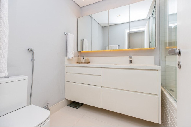 Imagem Imóvel com 4 Quartos à Venda, 171 m² em Alto Da Boa Vista - São Paulo Imagem Imóvel com 4 Quartos à Venda, 171 m² em Alto Da Boa Vista - São Paulo